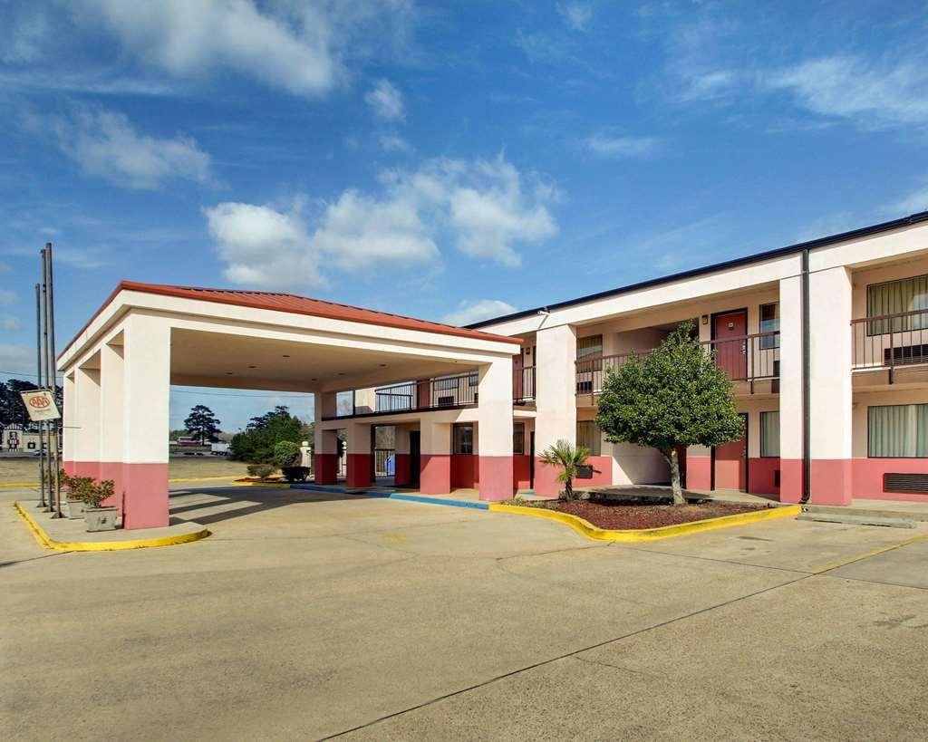 Econo Lodge Inn & Suites Forest Exterior foto